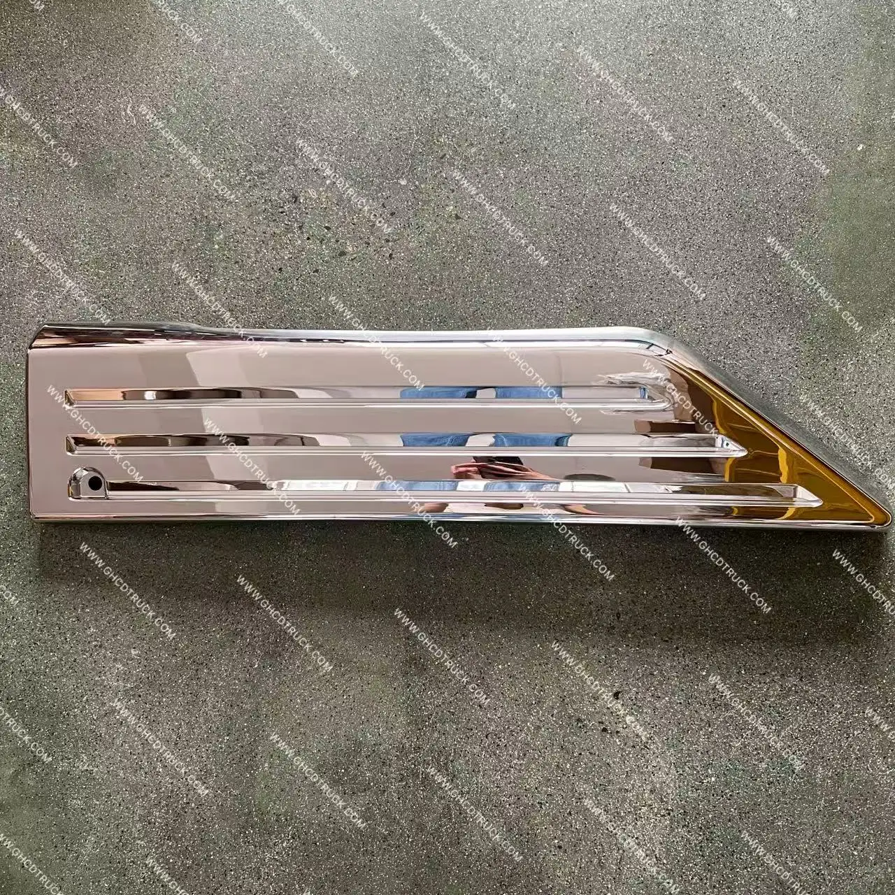 mitsubishi-0