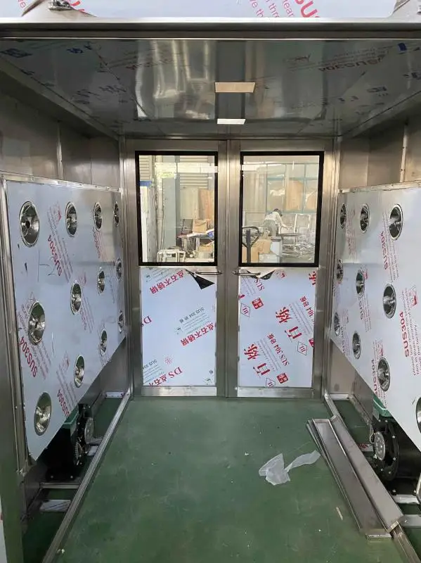 cargo shower-a.jpg