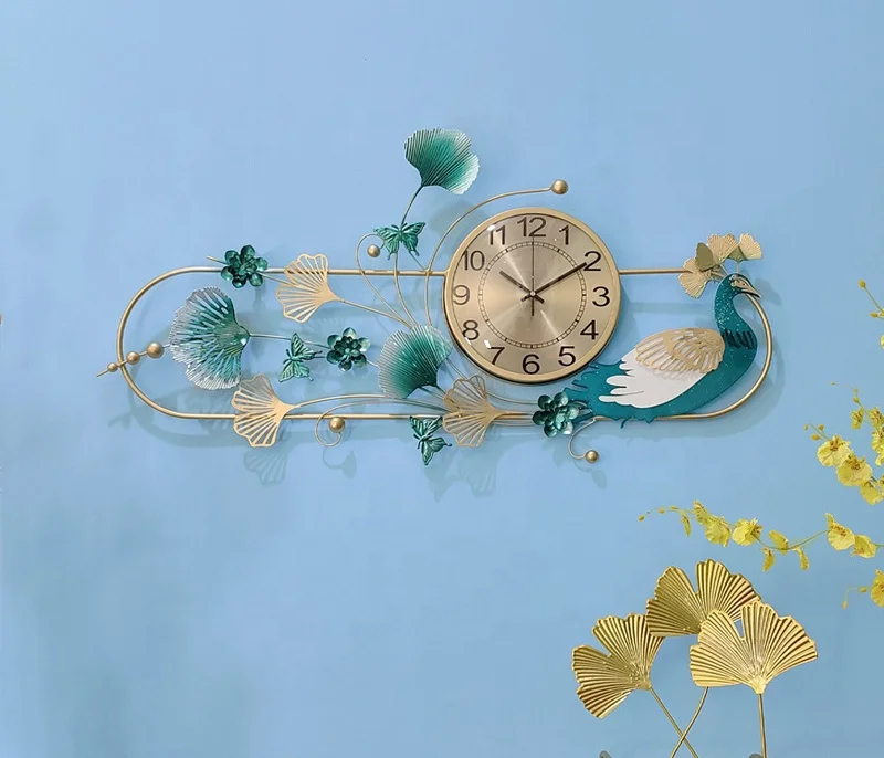 Light Luxury Creative Metal Peacock Design Wall Clock Home Decor For