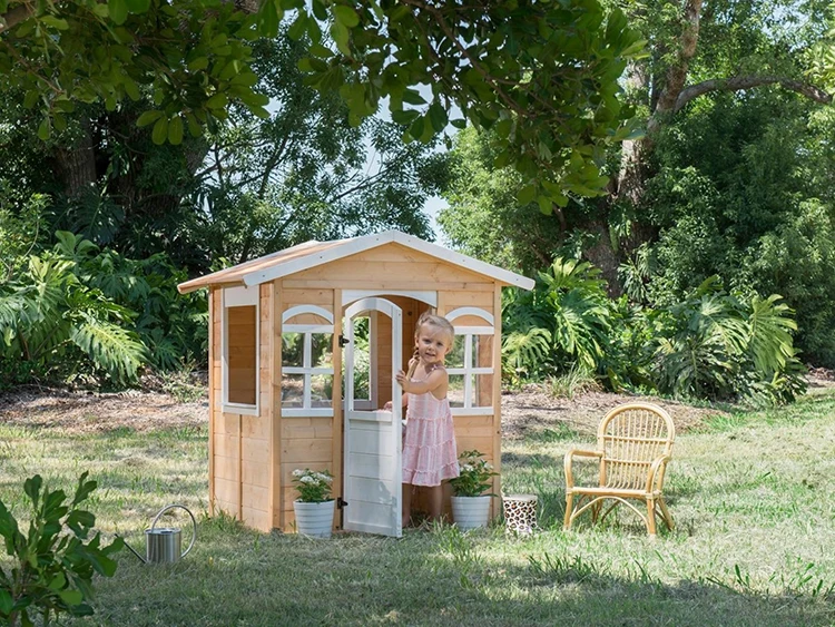 childrens wooden playhouses for the garden