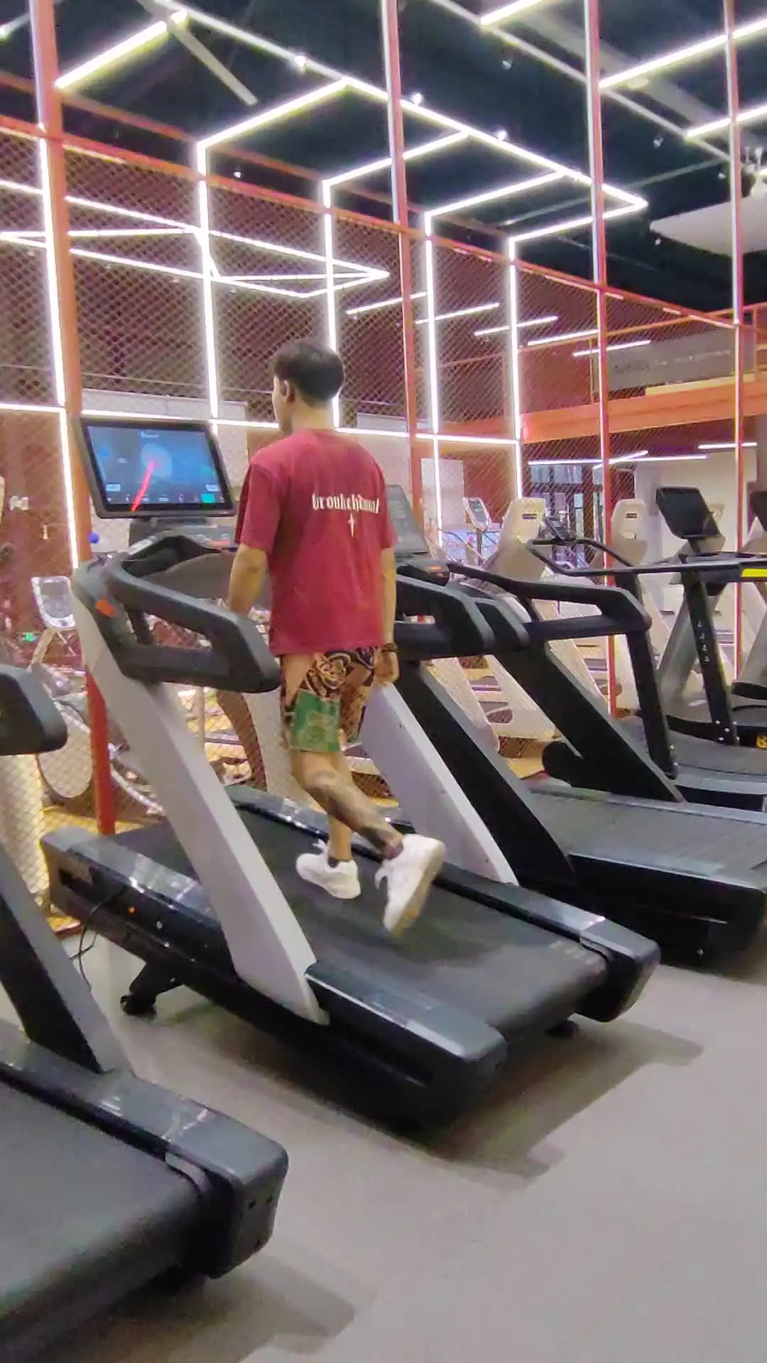 MND-X710 Treadmill - Unisex, Foldable, and Wireless HR Test