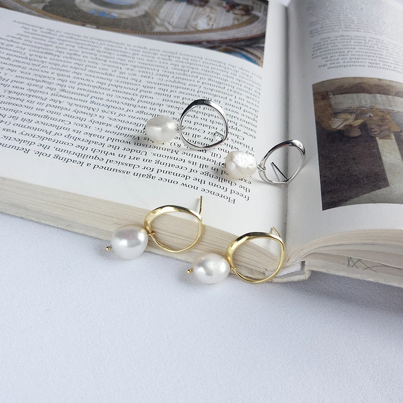 pearl jewelry.jpg