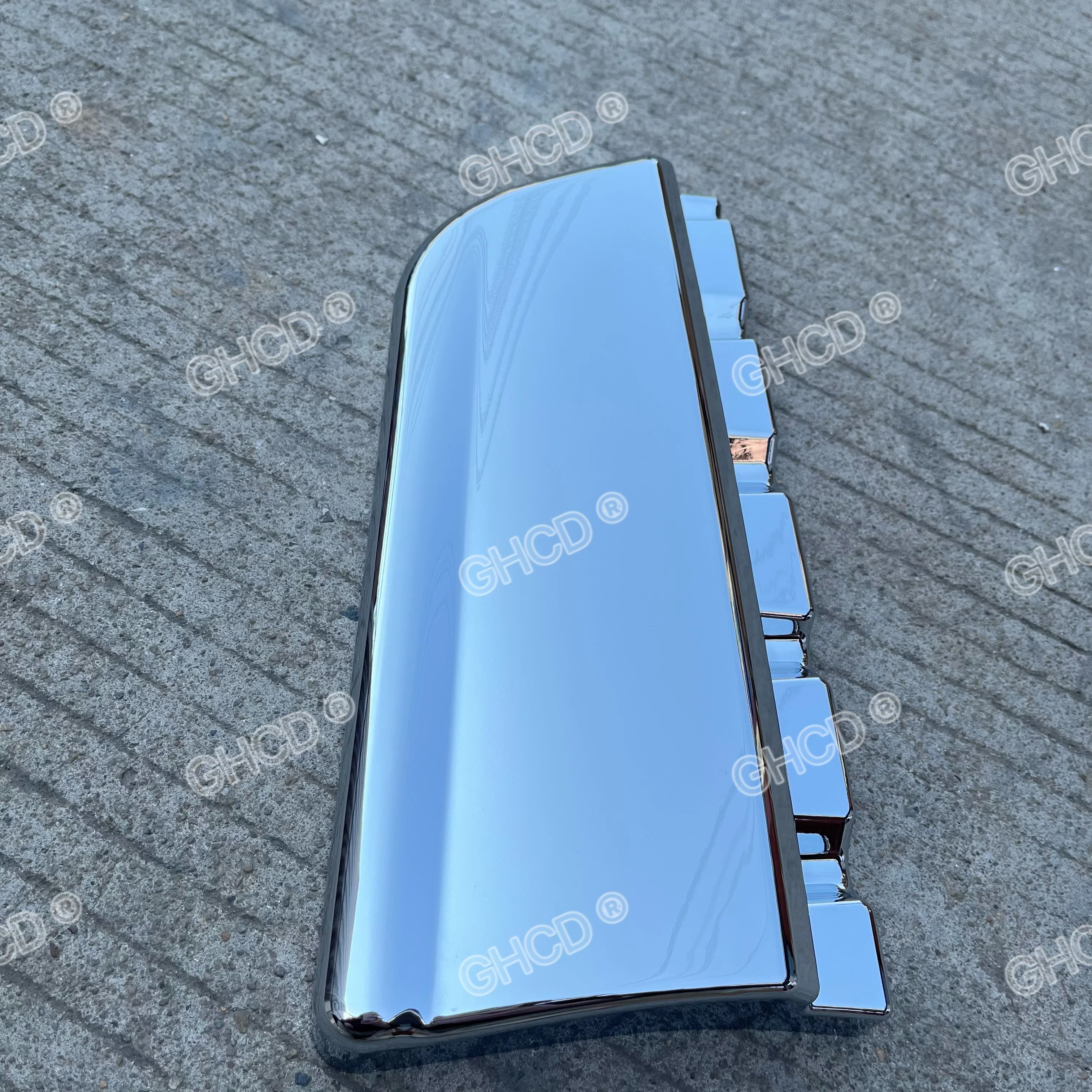 GHCD High Quality/Factory Price Japanese Truck  Chrome-Plated Step Cover for ISUZU NQR/NKR details
