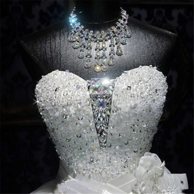 Plus size Fashion Styles Women Wedding dress Floor Length Vintage Applique Women Bridal Gown