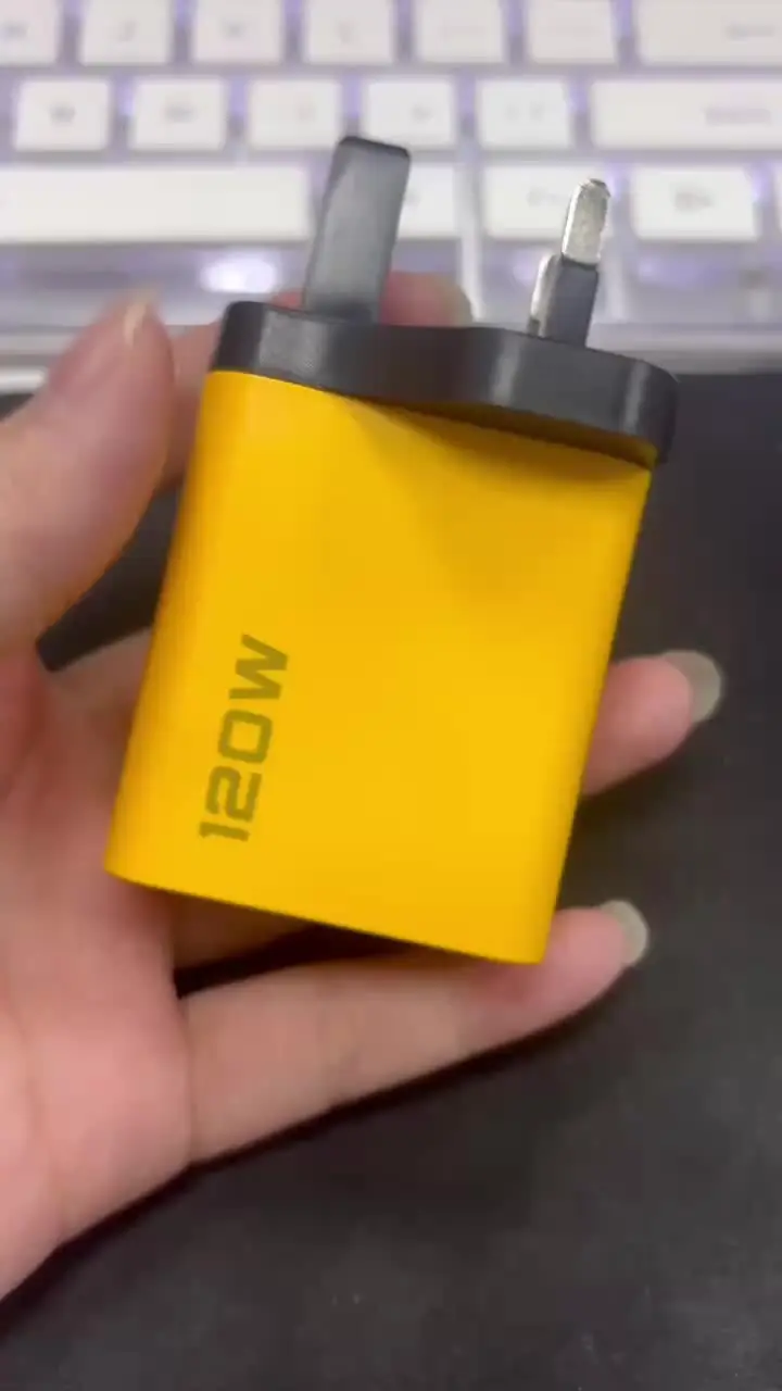 Tactical Chargeur mural GaN USB + USB-C 45W Microgrid Noir / Jaune - Chargeur téléphone