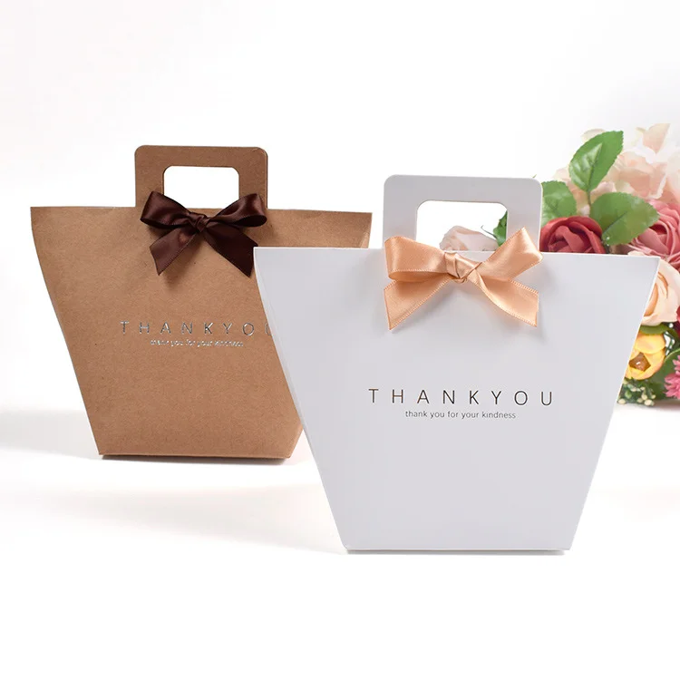 Small Fancy Paper Bags Gift Packaging Gift Bag With Ribbon Bow Tie