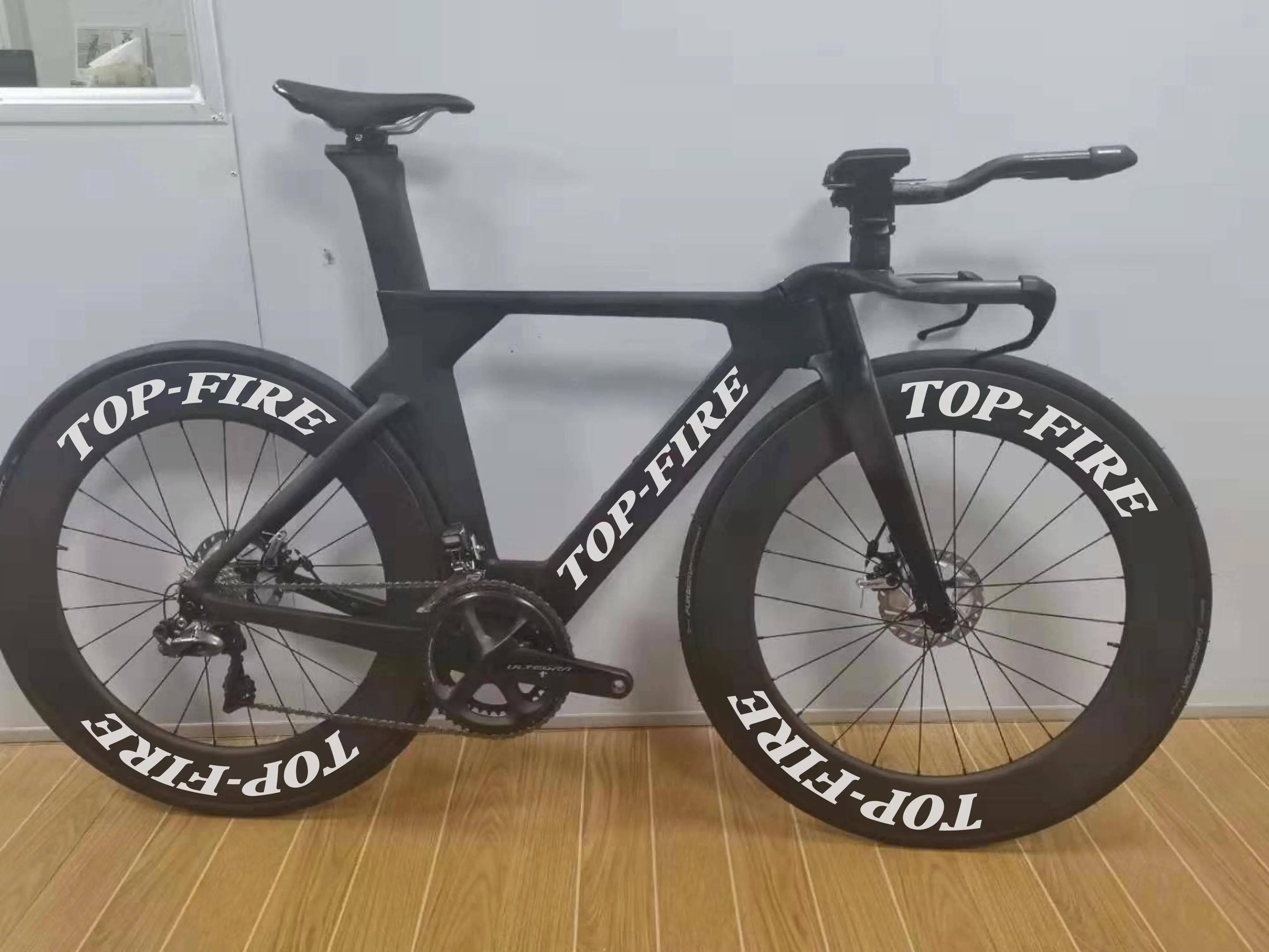 carbon time trial bike