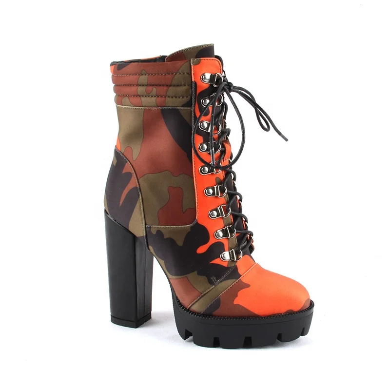 zapatos cerrados altos