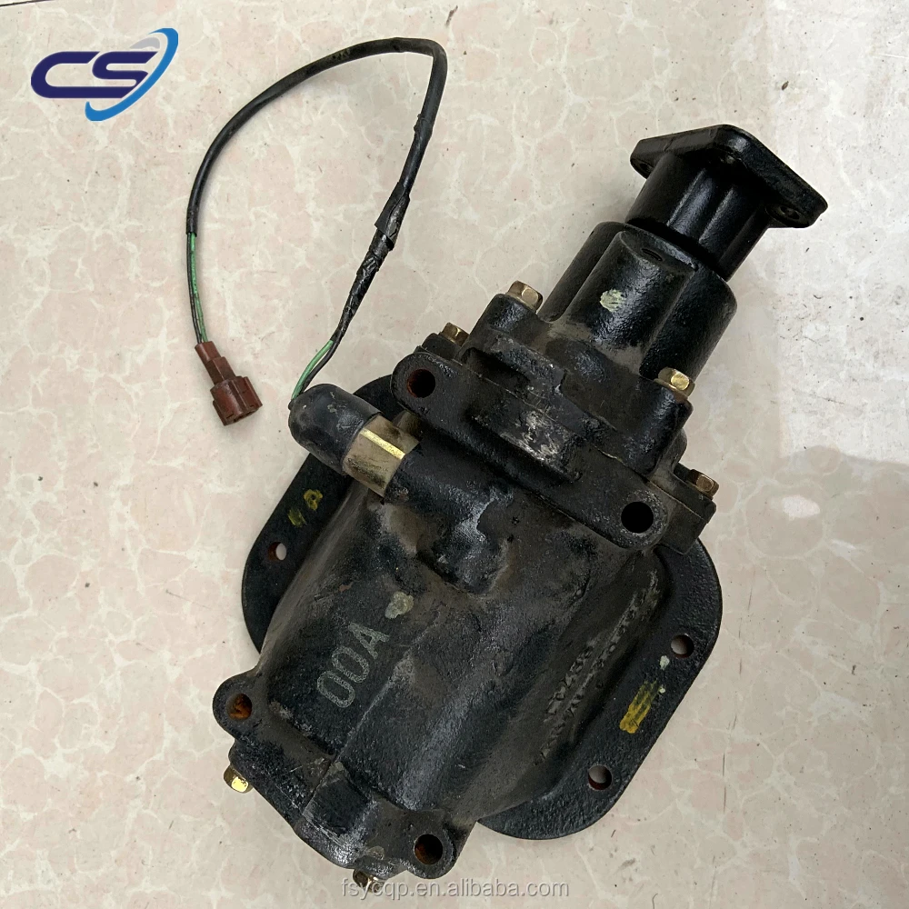 Engine Pto Ud PTO for UD390 GE13 Truck Gearbox Parts 33303-NA00A