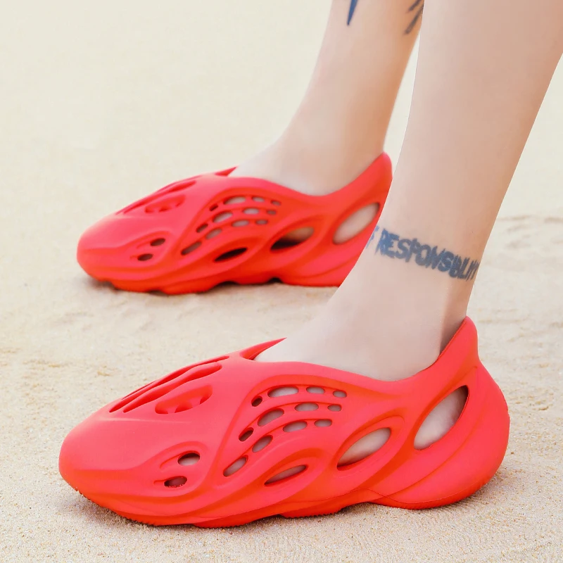 2020 Fashion Summer Yezzy Foam Runner Yeezys Color Red Sandals Slides ...