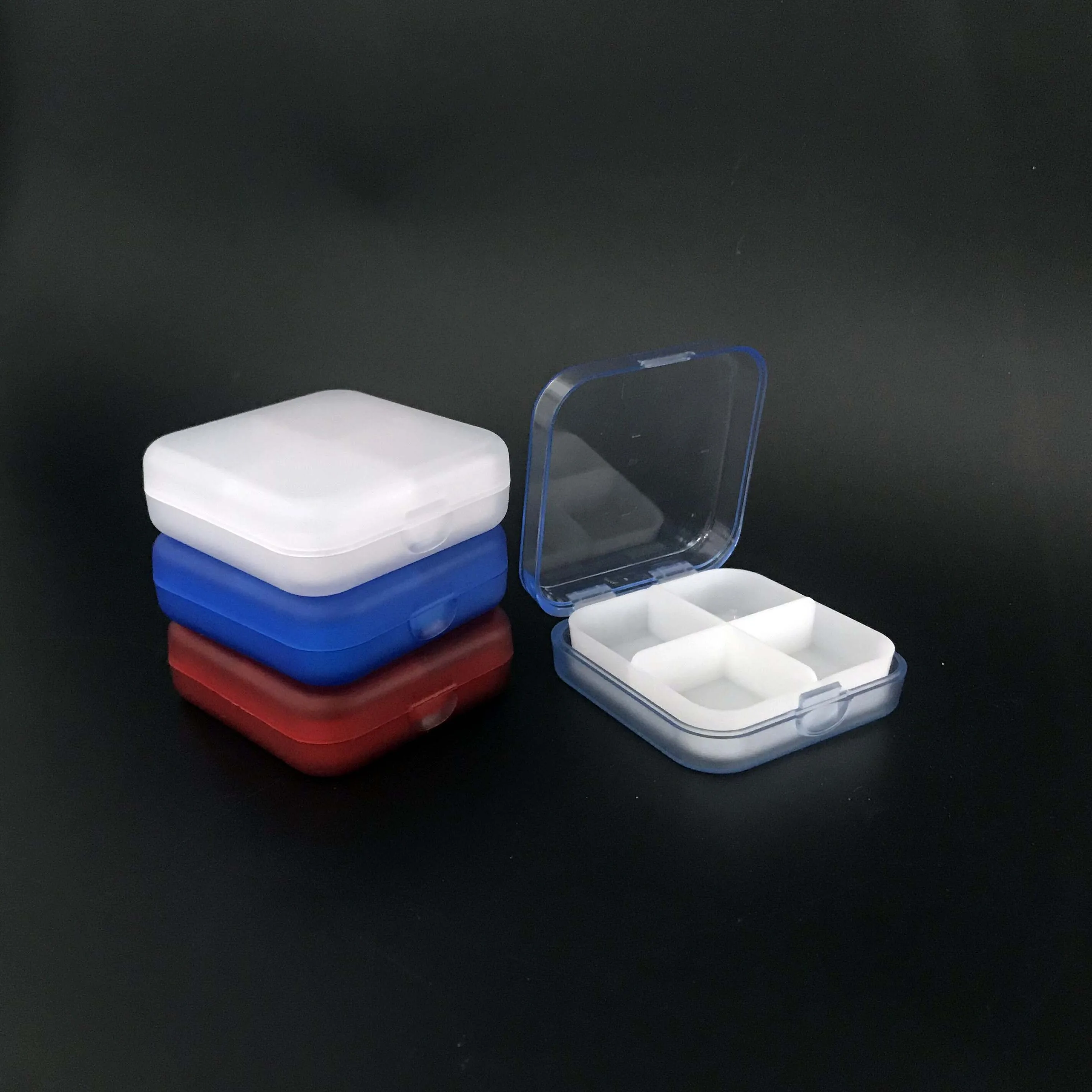 Portable Pill Storage Cases With 4 Compartments One Day Plastic Pill Box supplier