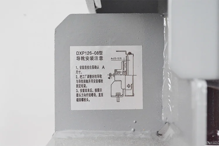 Elevator Sliding Guide Shoes High Speed 10 16mm For Cabin Side Guide Rails Buy Mitsubishi Elevator Guide Rail Shoes High Speed Sliding Guide Shoes Fast 10 16 Mm Elevator Guide Shoes Product On Alibaba Com