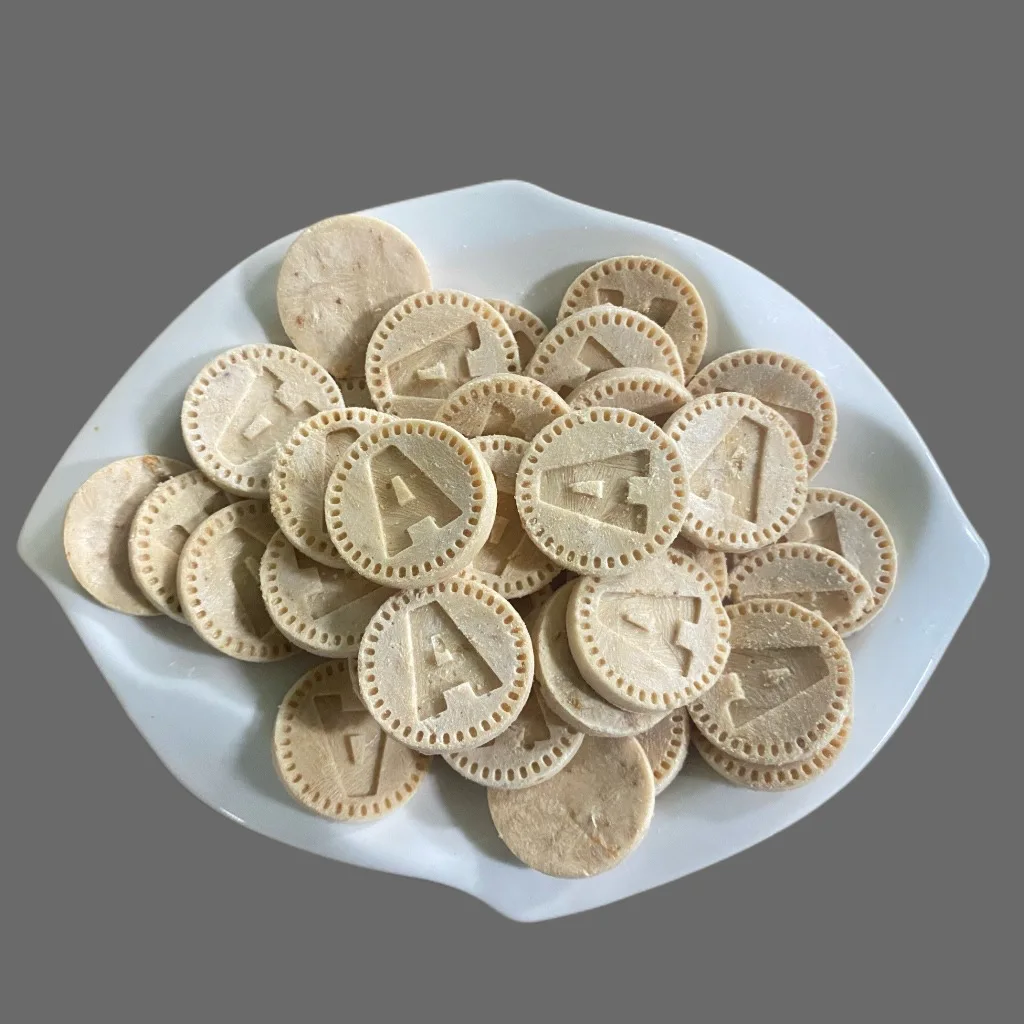 Pet Freeze Dried Chicken Phosphate Cake Snack for Cats & Dogs supplier