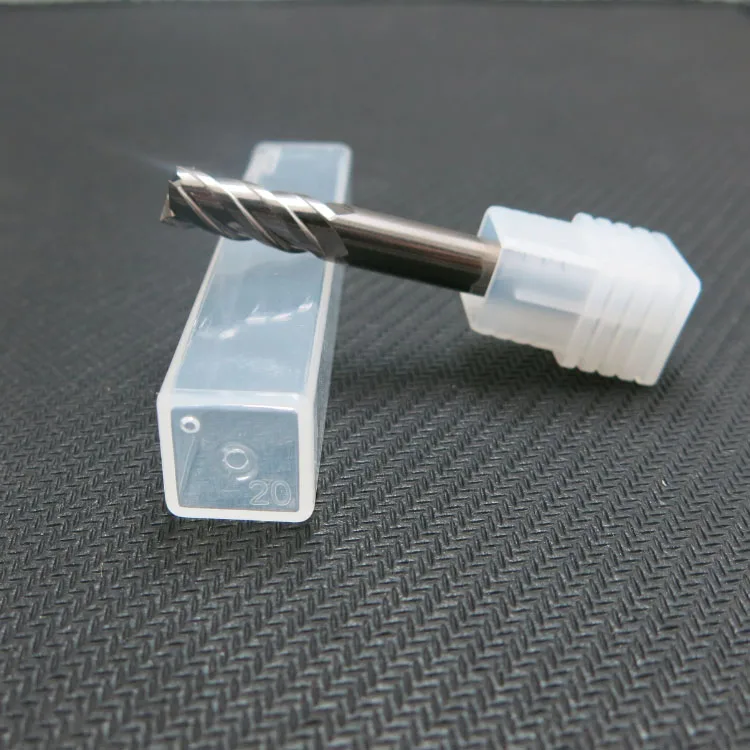 High Gloss And Resistance 26 Flutes Solid Carbide Cermet Cutting Tool