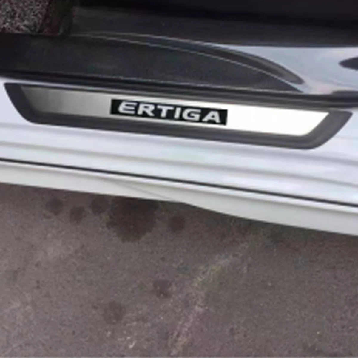 ertiga scuff plates