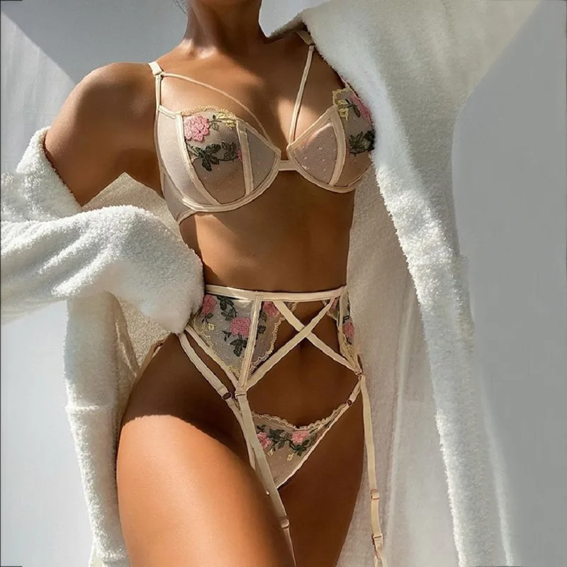 
Hot popular luxury embroidery high quality lady underwear set breathable mesh push up lingerie sets 