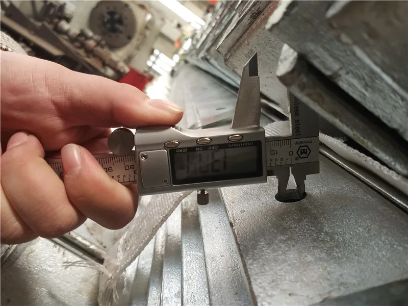 200 x 100 x 10 Steel Angle Iron