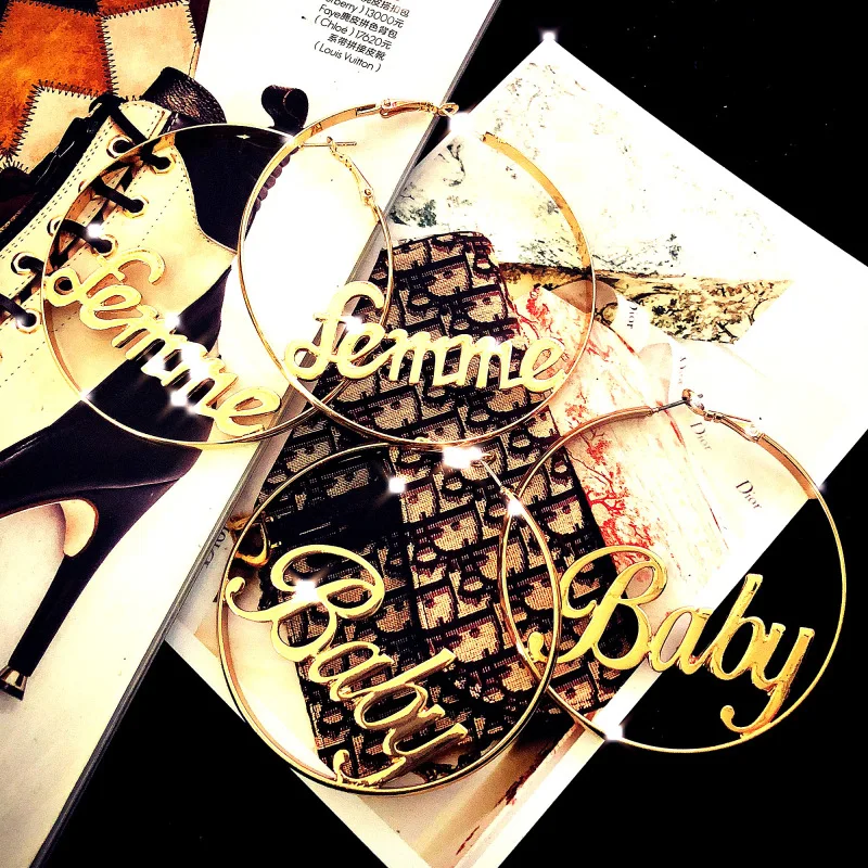 ヨーロッパ系アメリカ人女性気質ファッション誇張ラージリング韓国新しいパーソナリティジョーカーネットレッドイヤリング Buy 合金ファッションイヤリング デザイナーイヤリング人気ブランド 女性の高級出穂 Product On Alibaba Com