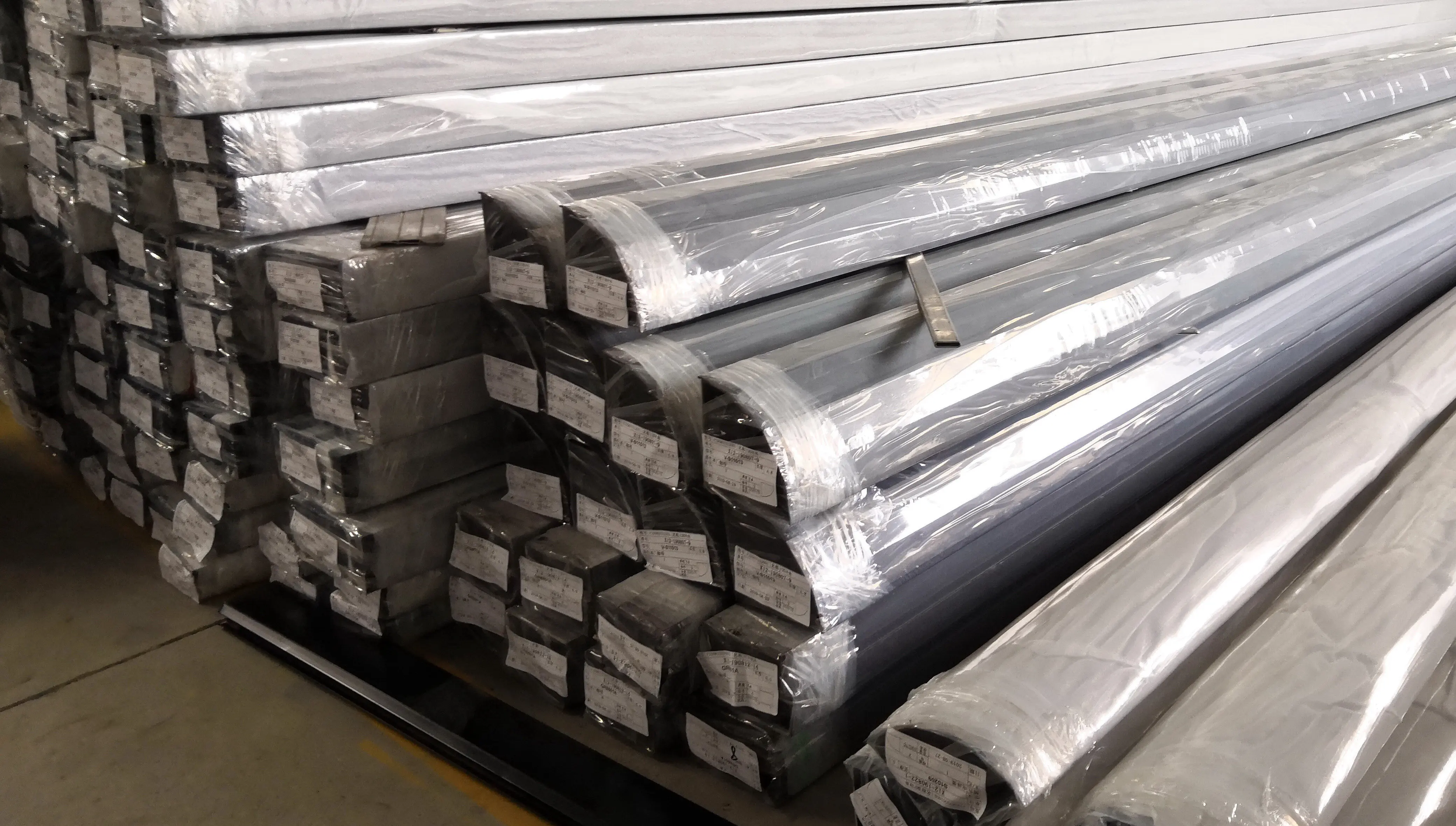 Aluminium Tubular Frame - Buy Aluminum Tubular,Aluminium Frame ...