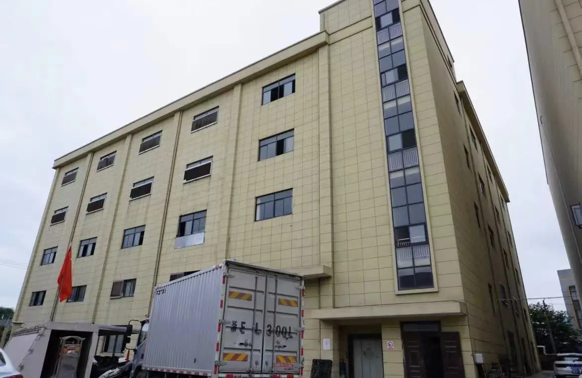 H5ebeffdfc273456d8fe9d65ea8234761F