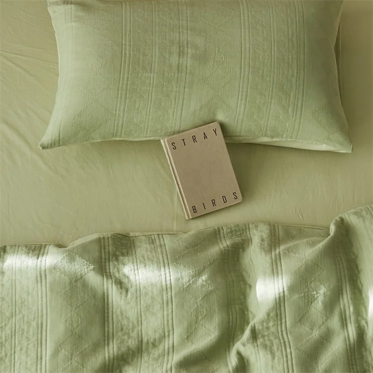 Factory Cotton Three Layers Bedding Sets Classic Design Pillowcase Bed