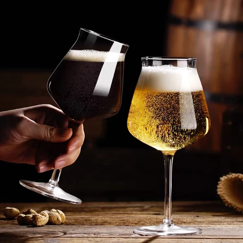 Wholesale High Quality Glass Blown Beer Glasses Customized Logo Beer