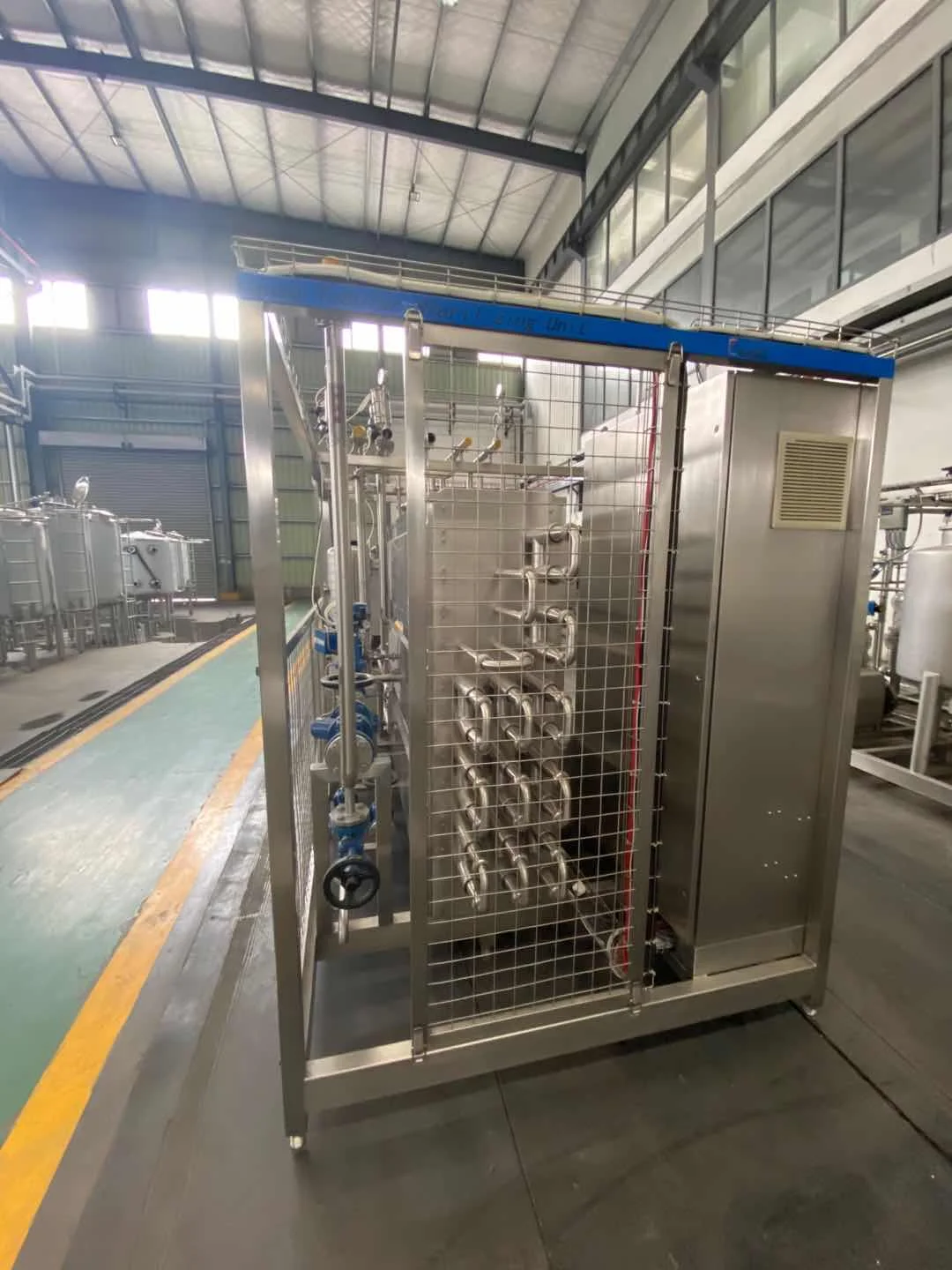 Tubular pasteurizer02.jpg