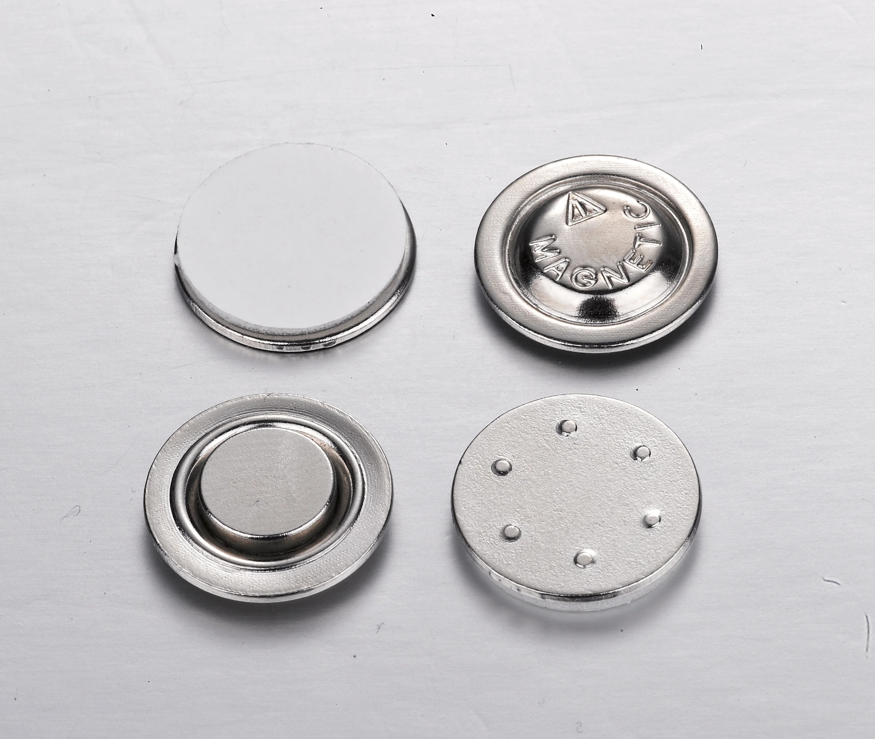 
Strong Small Round Name Badge Magnet with adhesive 