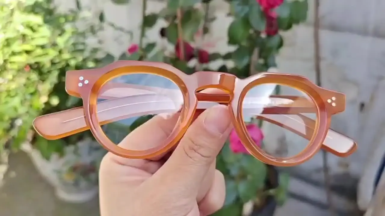 8013 Luxury Vintage Acetate Round Blue Blocking Glasses display picture 2