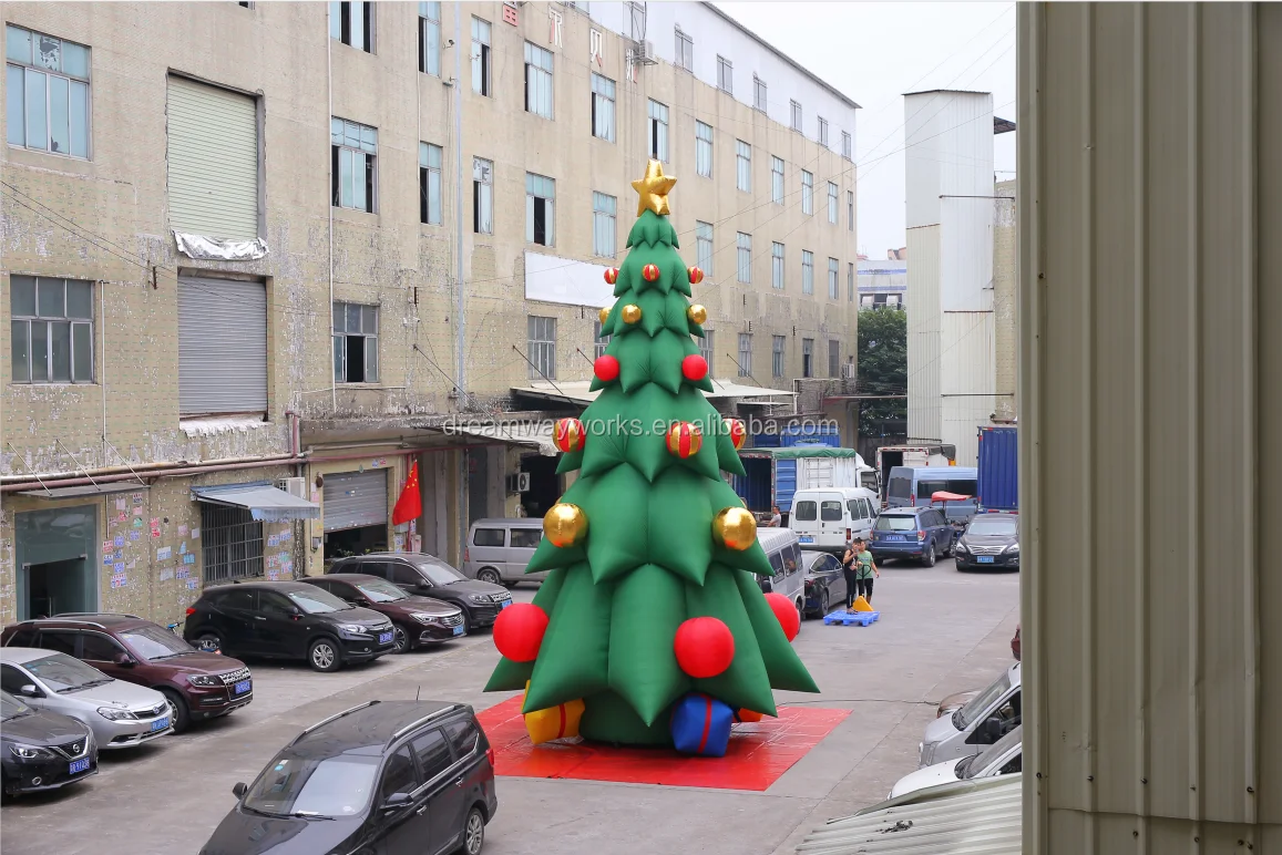 Christmas tree (2).png