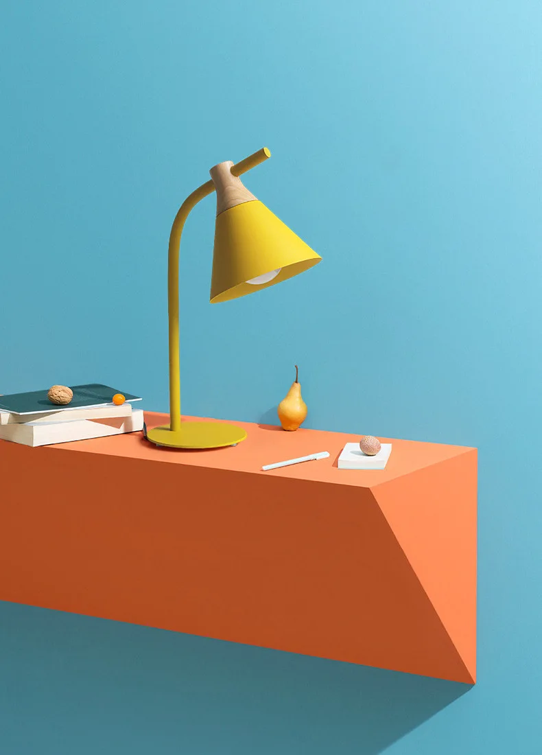 Elegent Table Lighting for Home Study Desk Decor LED Light Colorful Bedroom Furniture LED Night Lamp