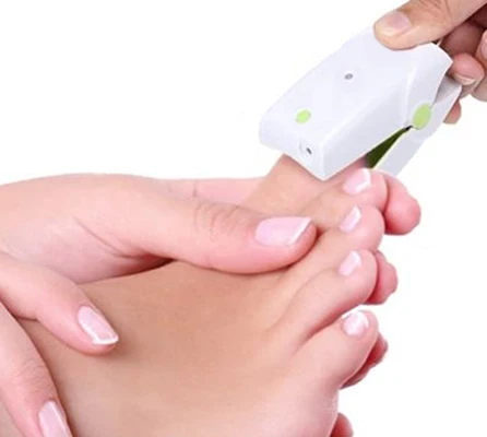 toenail laser therapy machine