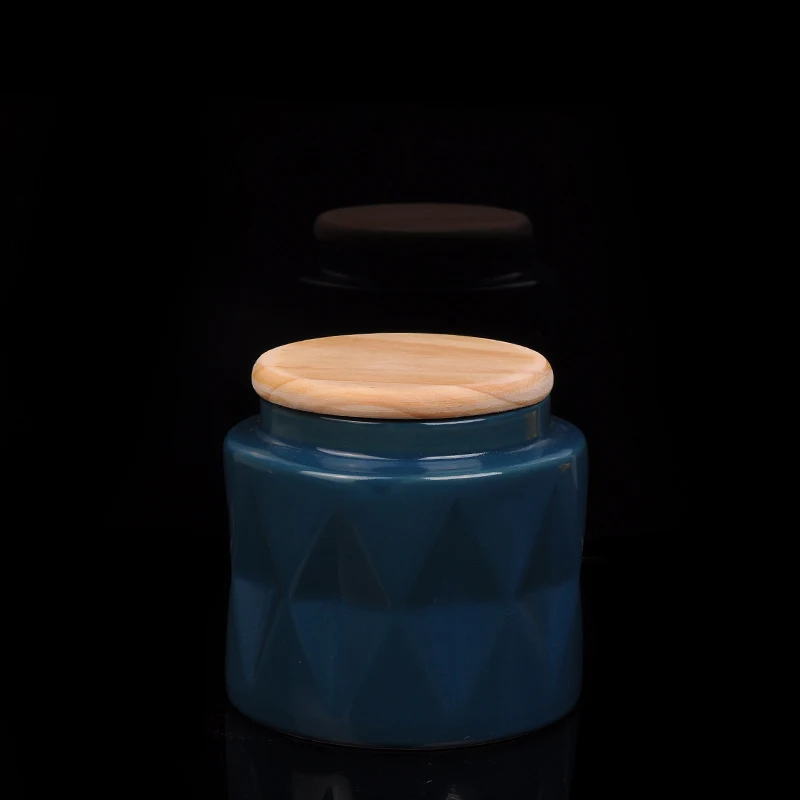 680ml Glazed Ceramic Candle Holder with Wooden Lid Wholesales