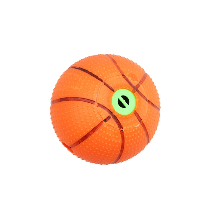 工厂批发 9cm 软篮球玩具 pvc 吱吱玩具定制乙烯玩具狗步行和玩