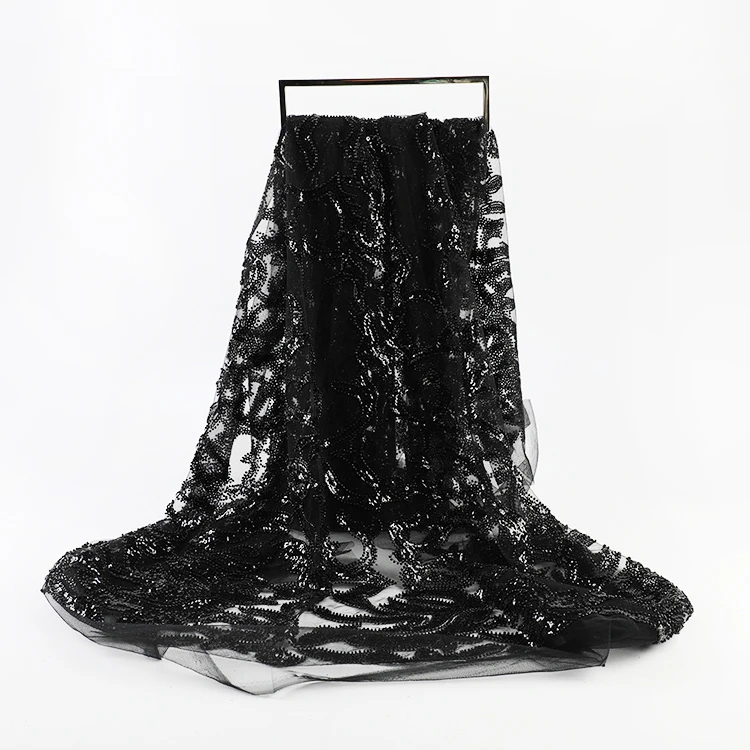 亚马逊供应商时装设计黑色薄纱重弹力亮片串珠婚礼蕾丝面料现货