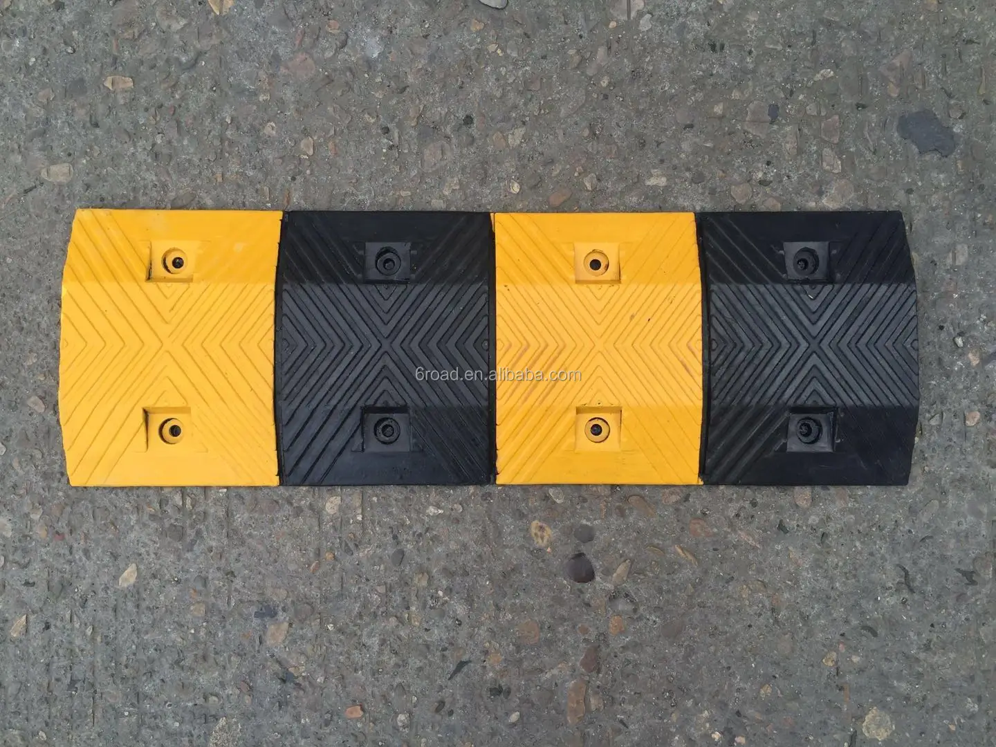 Ce Rohs Traffic Road Safety Rubber Types Of Speed Breakers - Buy Speed ...