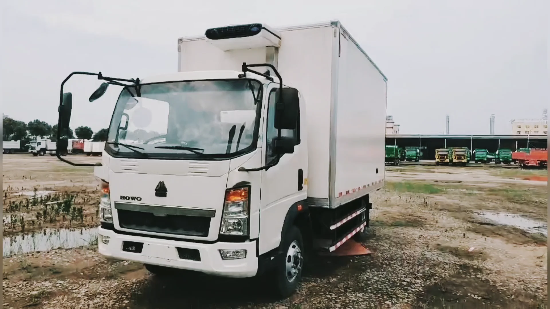 Sinotruk Howo 10 Tons 140 Hp Ice Cream Fresh Food Truck Refrigerator