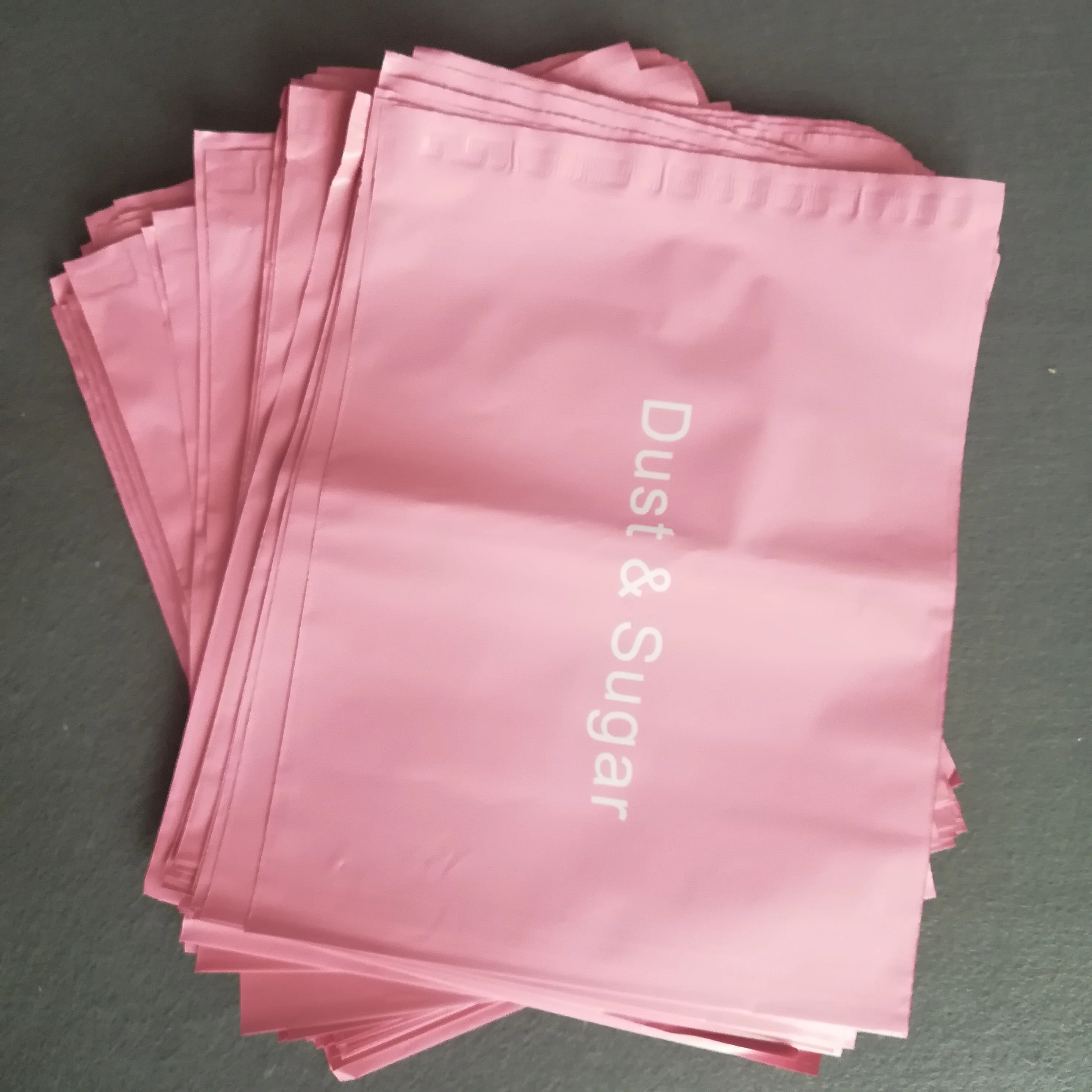 Eco Friendly Custom Printed Pink Poly Mailier Plastic Bag For Clothing