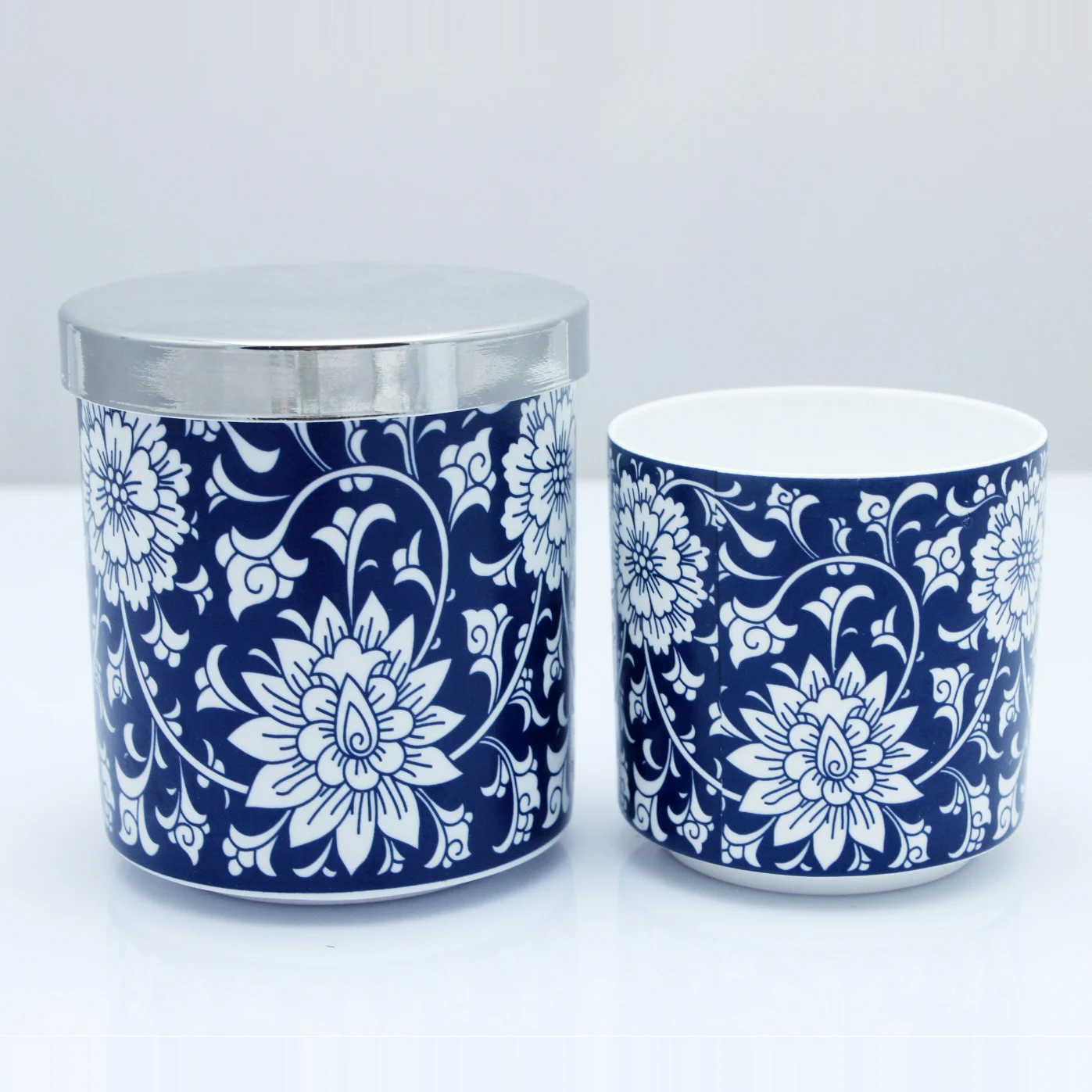Home Decorative Porcelain Ceramic Candle Jars With Customized Lids