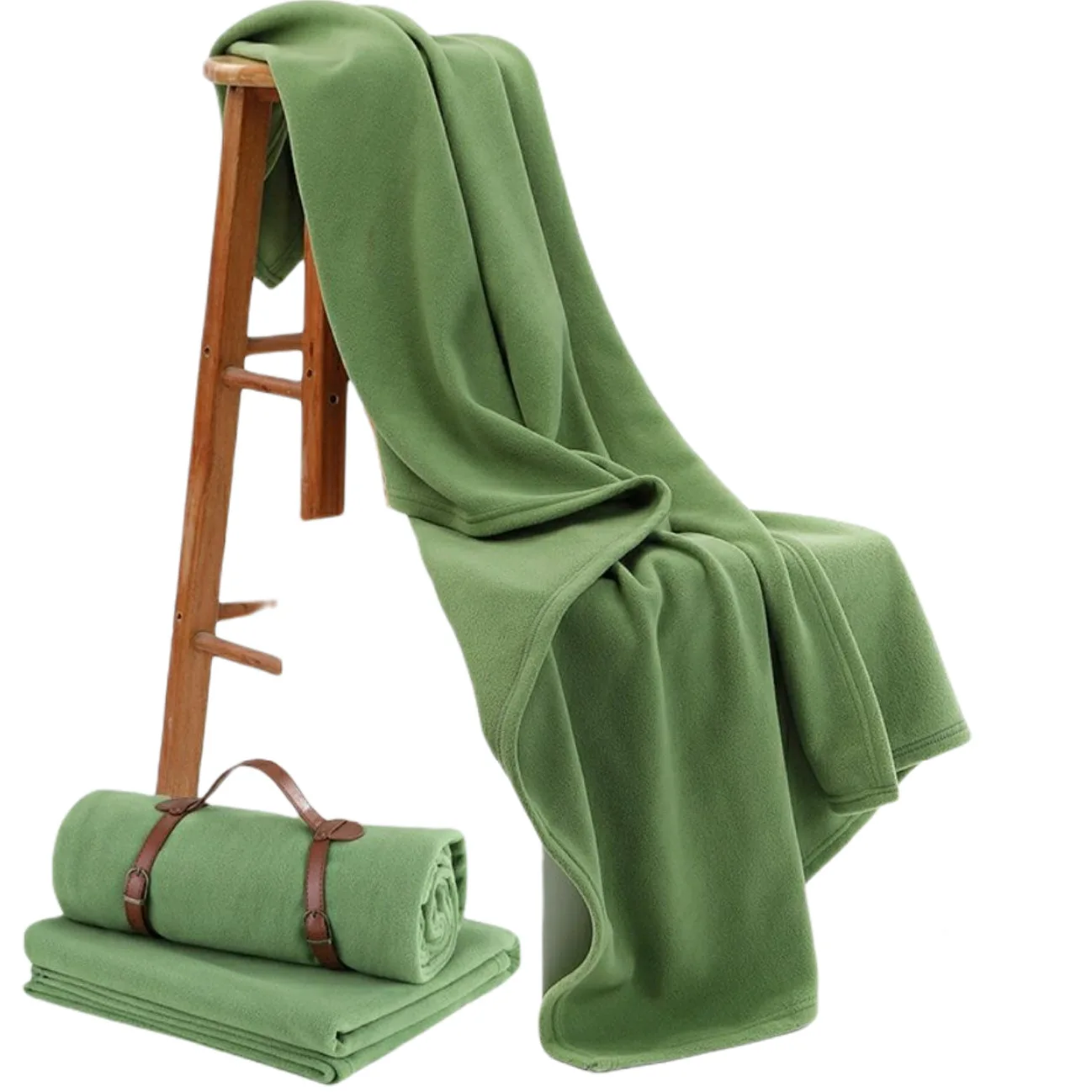 Custom Solid Pattern Knitted Polar Fleece Throw Blanket 100% Anti-Pilling Polyester Four Seasons Use Handwash Care Premium Gift