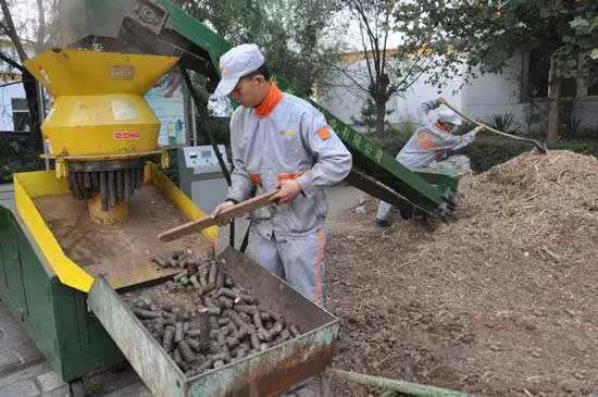 木材造粒剂木屑颗粒制作机 - buy 锯末生物质颗粒机,拖拉机颗粒机,木
