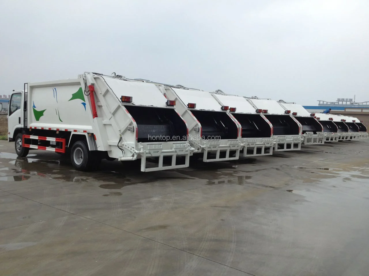 garbage compactor truck1.png