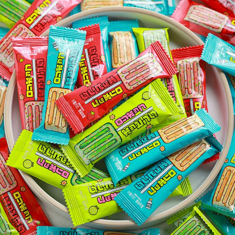 糖果批发商零食清真牛奶棒棒糖冰棒形状爆裂糖粉糖果