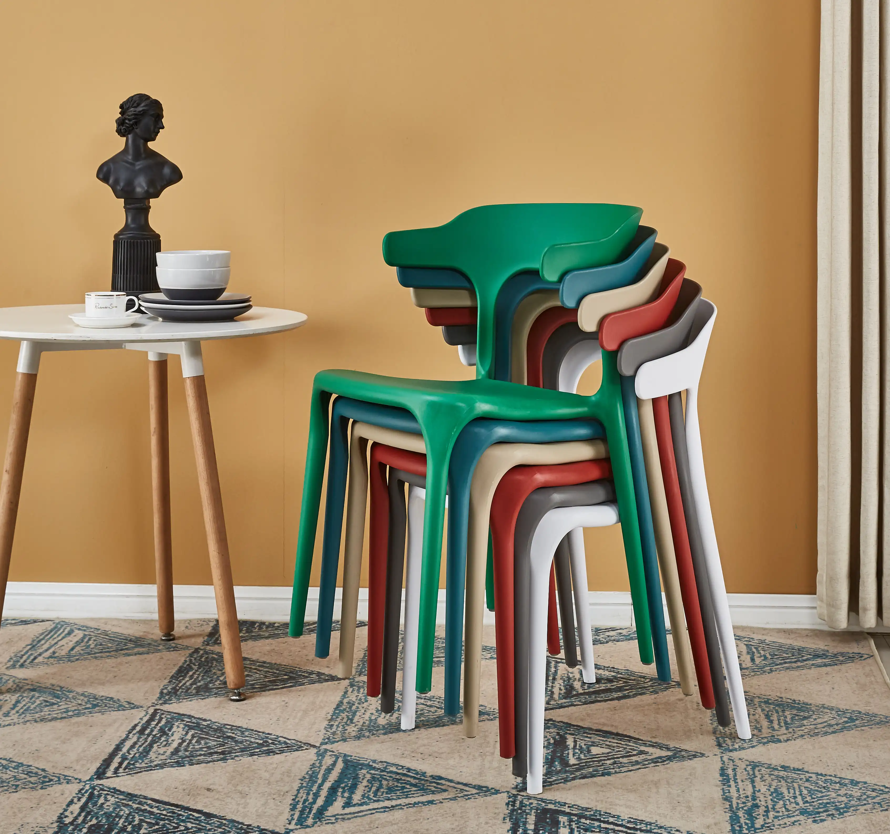 modern dinning chairs.jpeg