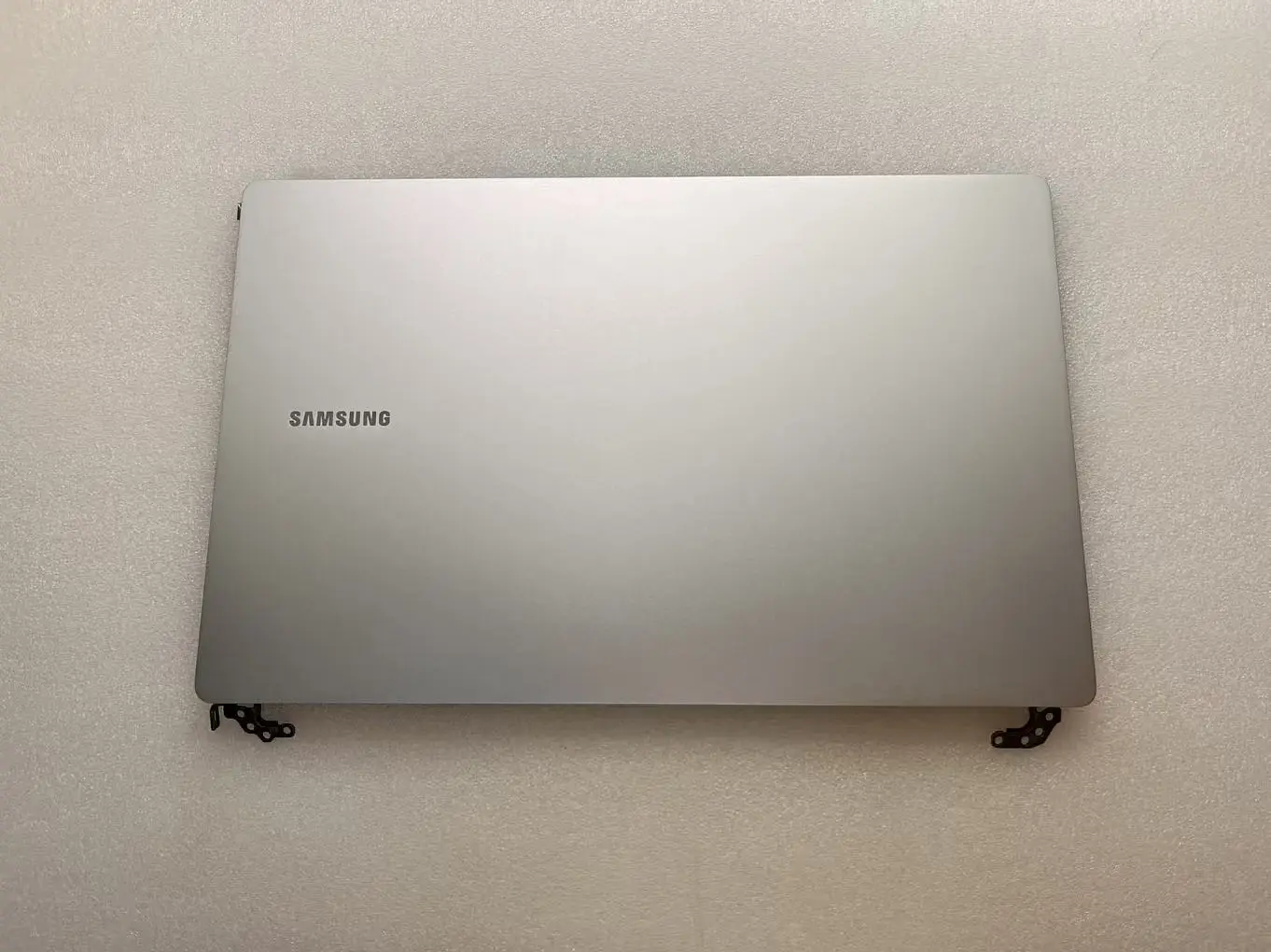 Samsung Galaxy Book3 Front View