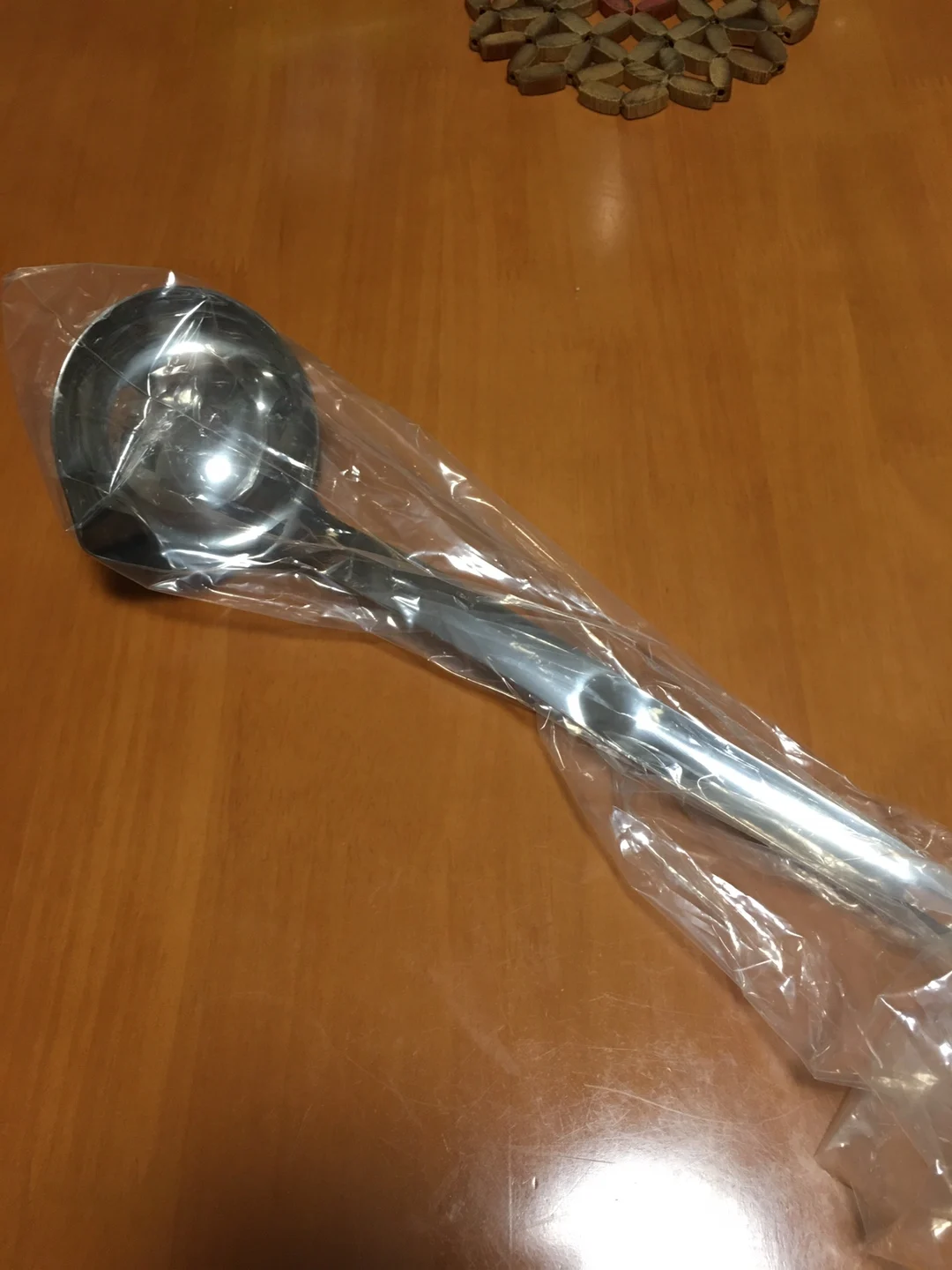 新的分离油汤勺勺油过滤勺不锈钢汤勺厨房配件