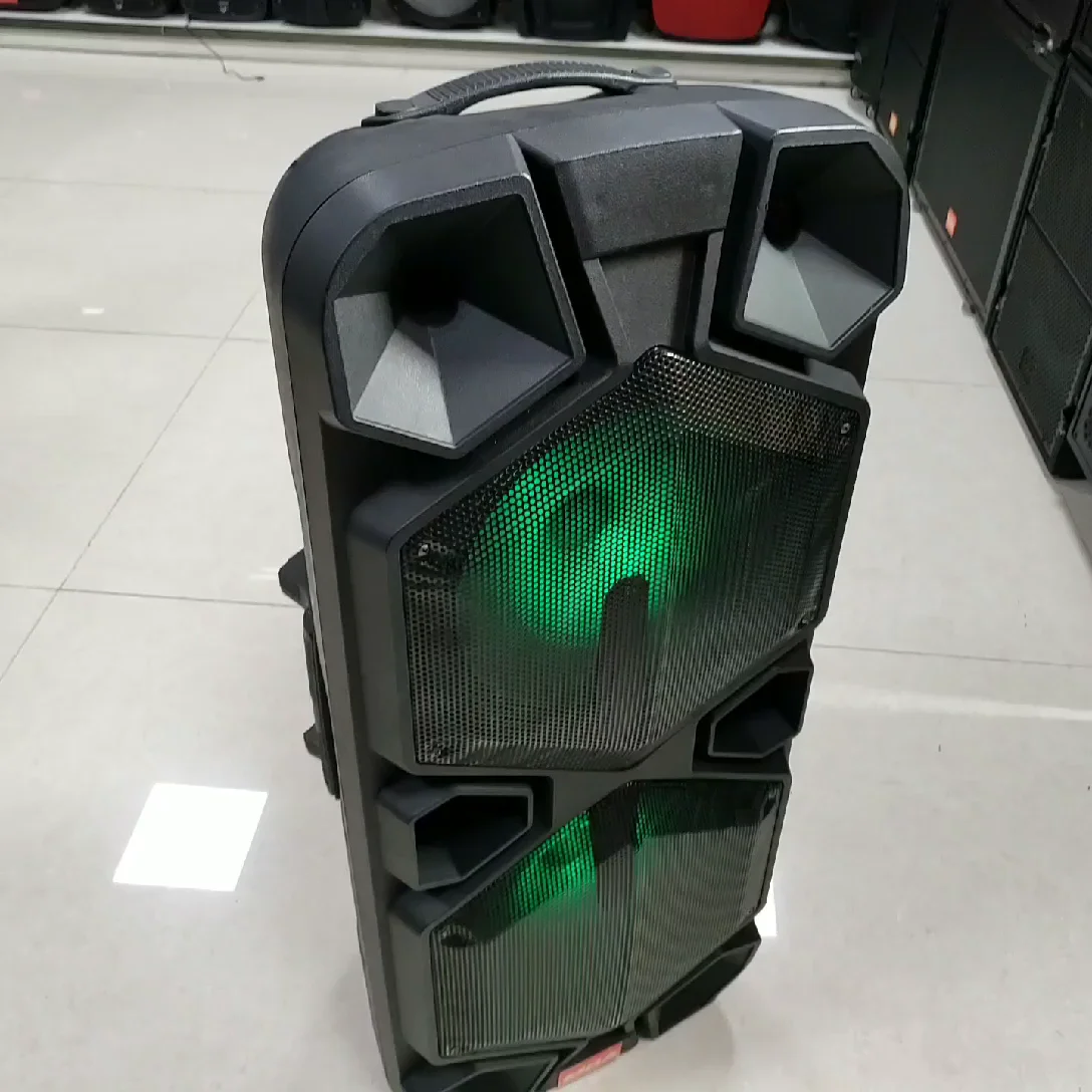 Professional Stage Dual 15 Inch Woofer 3 Inch Tweeter U Disk Play Back Speaker With High Power Perfect Bass Sound Audio System Buy Fashion Sound Speaker Big Woofer Speaker For Stage Karaoke Lights Karaoke Lighs