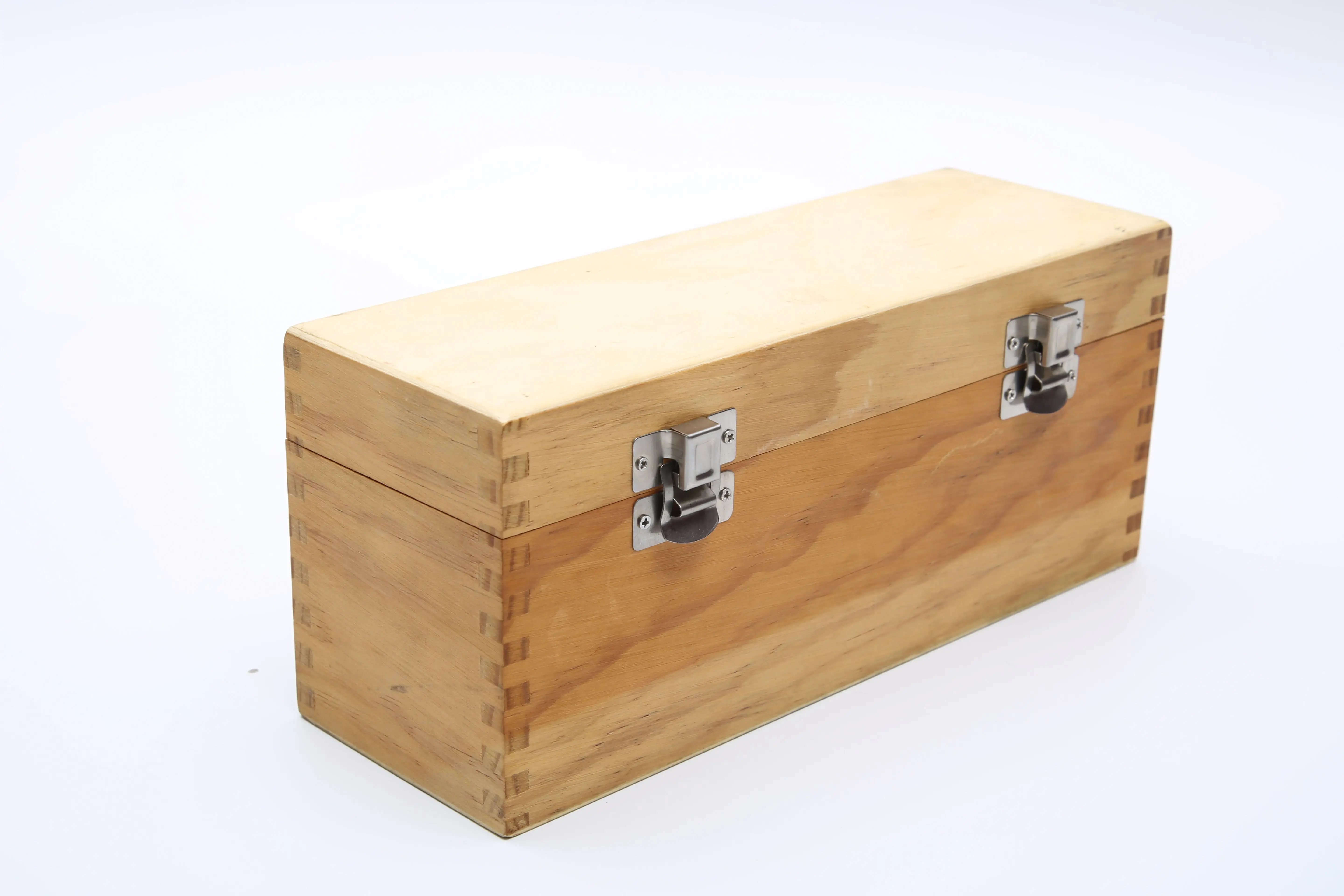 20 Pieces One Set Tap And Die Set Wood Hand Tap Set 2&4 Flute Buy Tap