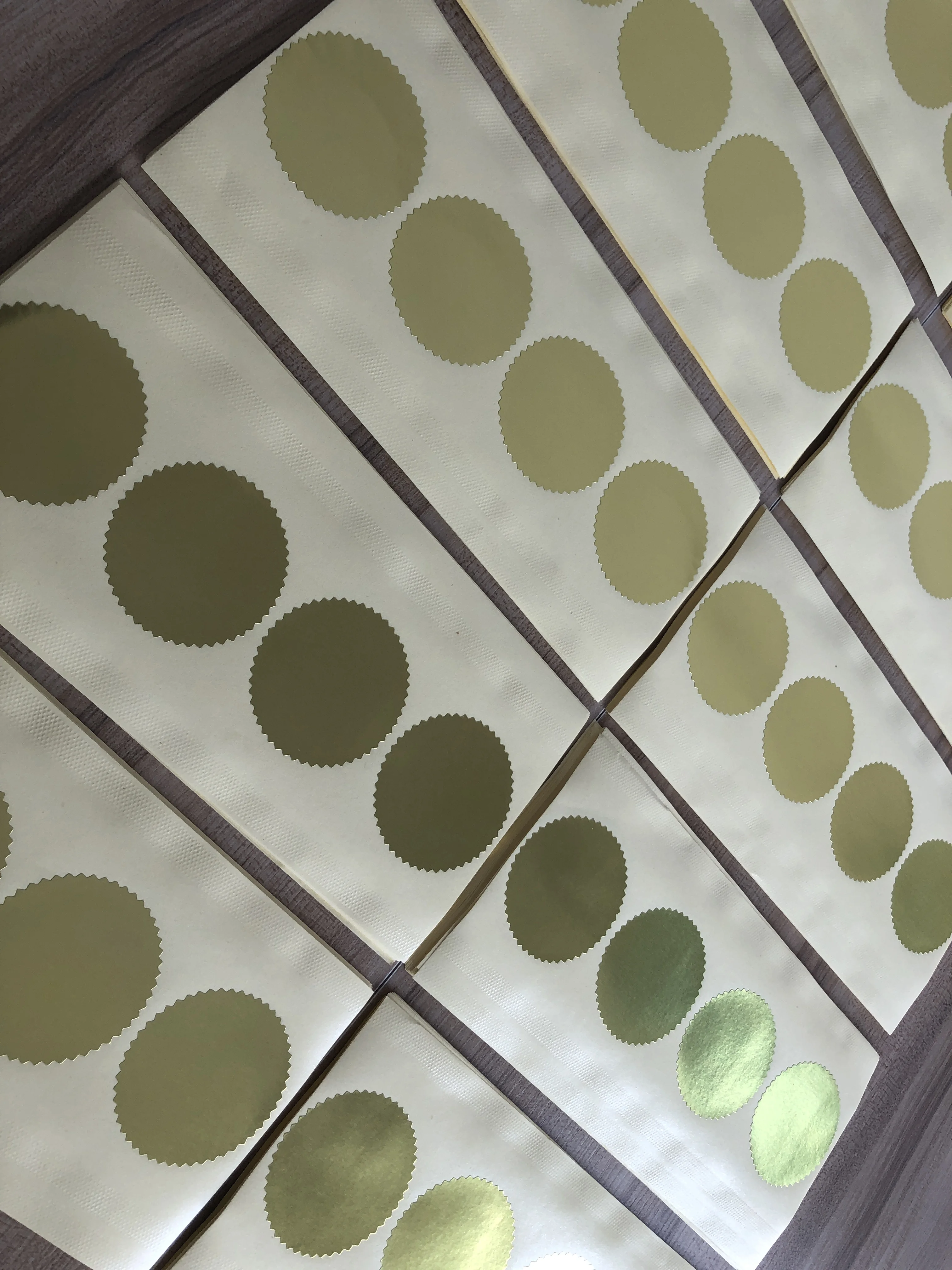 50mm Embosser Sticker Customize Embossing Gold Foil Label Personalized Embossing Seal Sticker