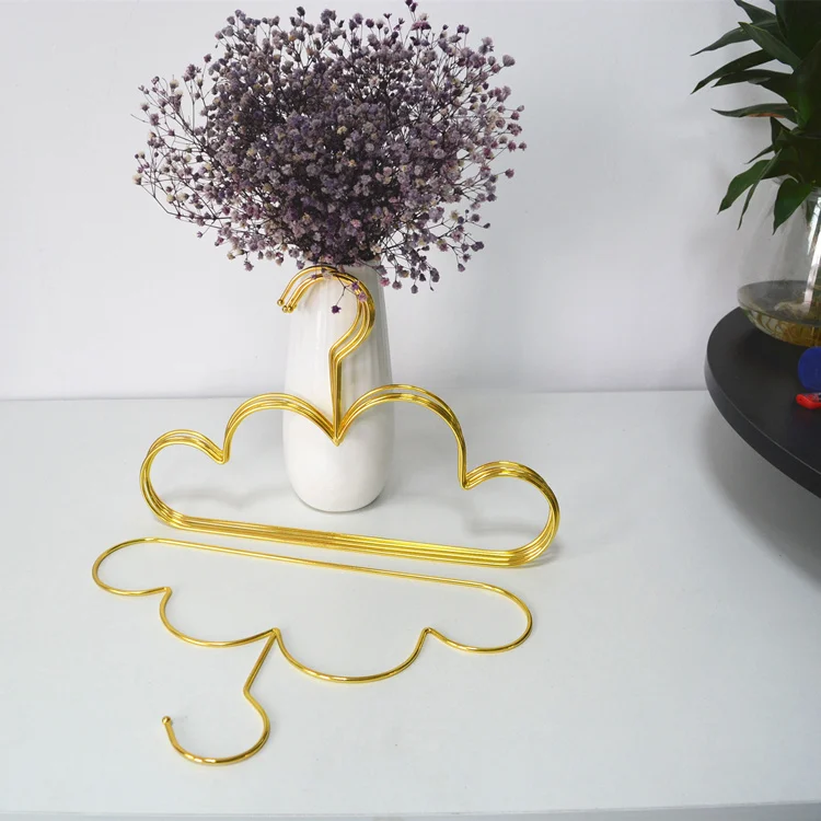 metal clothes hanger for kids